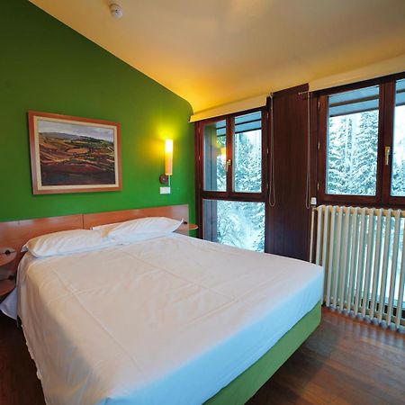 Snoe Hotel Candanchú Eksteriør billede