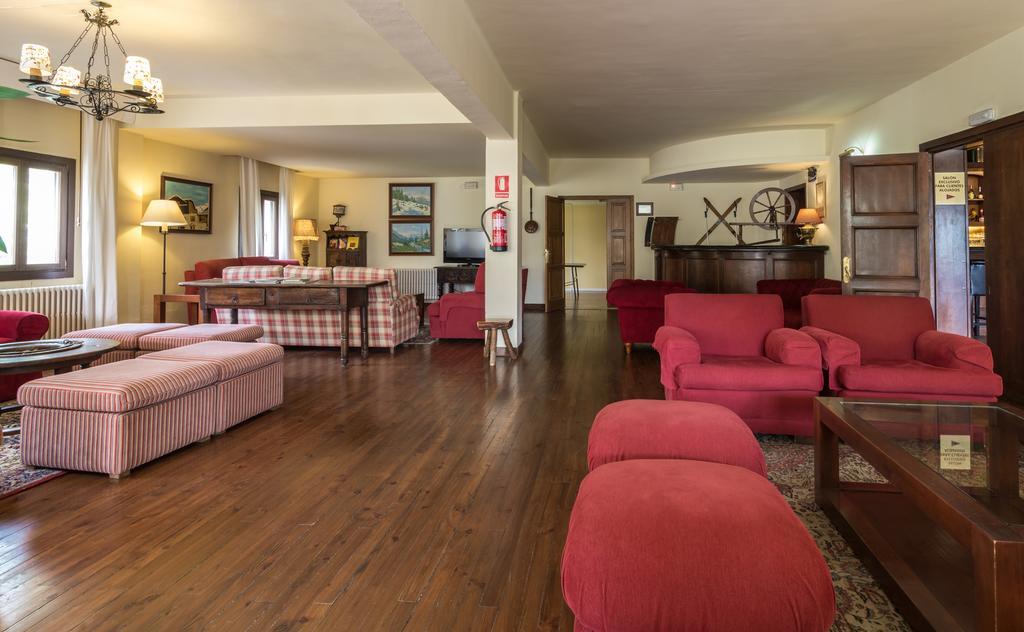 Snoe Hotel Candanchú Eksteriør billede