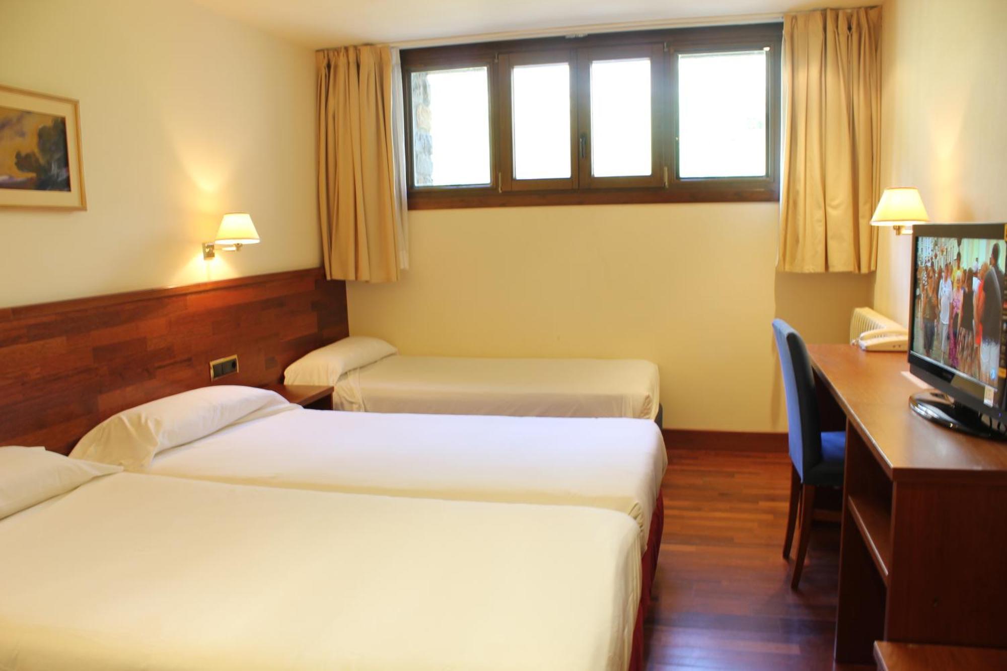 Snoe Hotel Candanchú Værelse billede